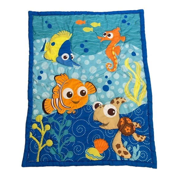 Disney Finding Nemo Baby Crib Blanket Comforter 32”Wx42”L - Picture 1 of 10